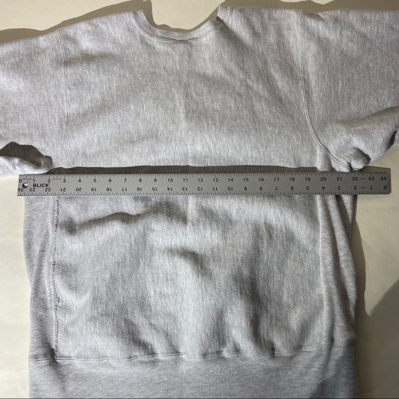 Vintage 90’s UNC Reverse Weave Champion Sweatshirt - Picture 5 of 5